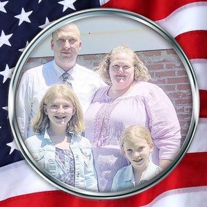 Meet your Posher, Evelyn